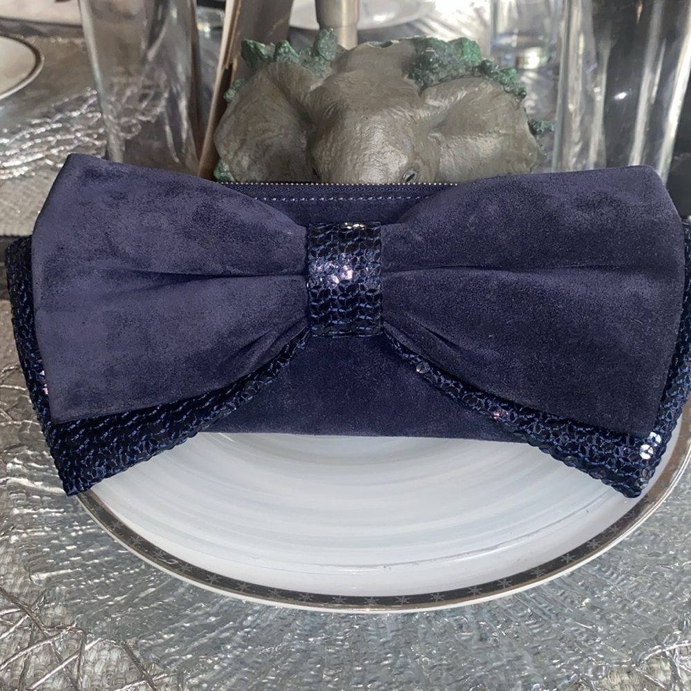 KATE SPADE Navy Blue HAND Clutch!